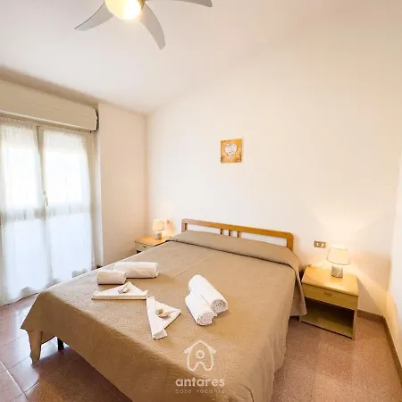 度假居 Residenza Orion, A Pochi Passi Dal Centro 维拉西米乌斯